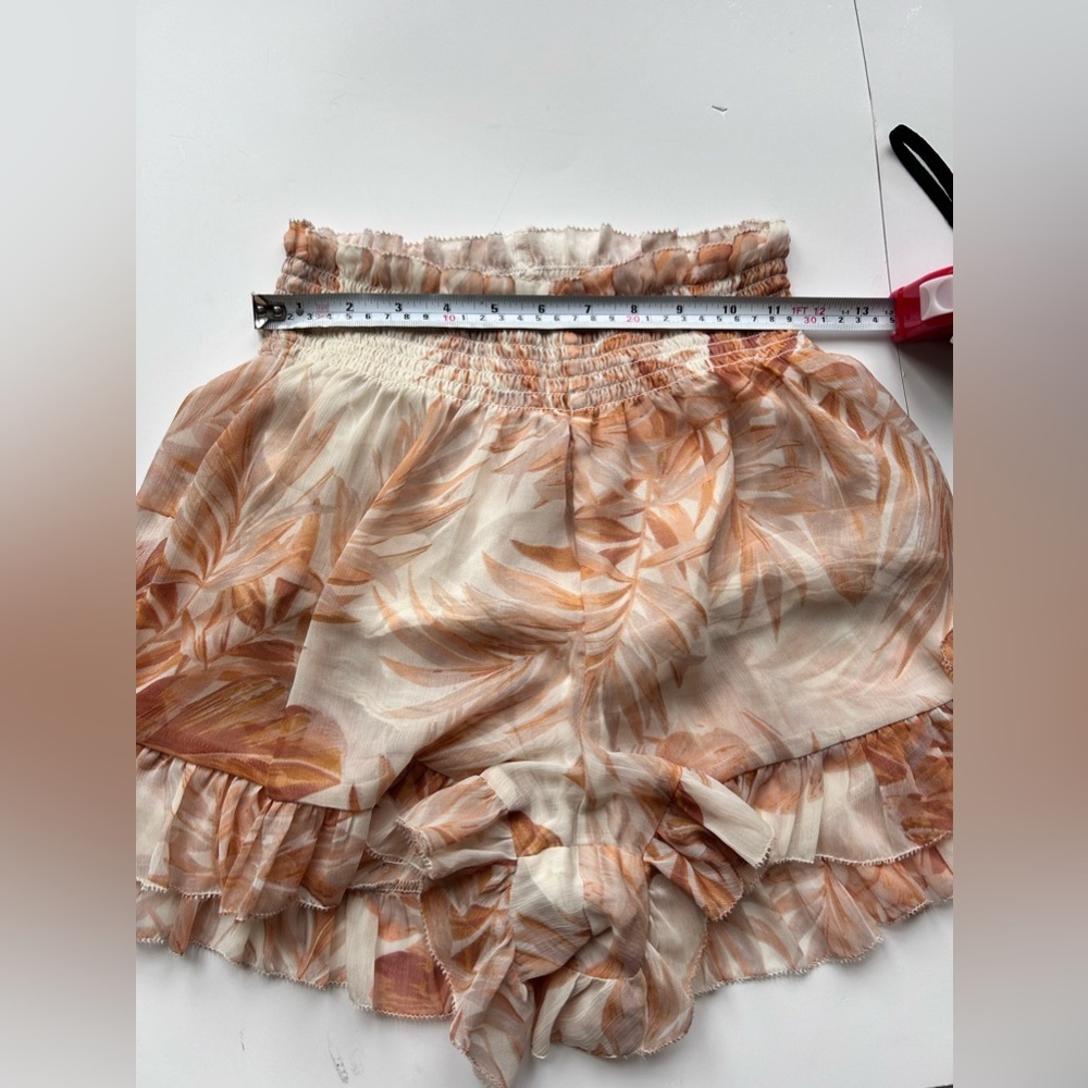 AMUSE SOCIETY  Alese Shorts in Cafe Cream medium ruffle tropical print revolve - Picture 5 of 8